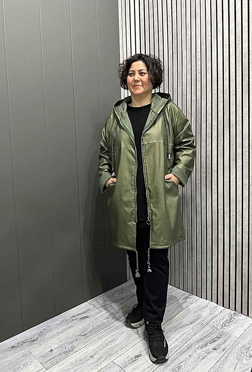 Kapüşonlu Deri Görünümlü Trenç Haki