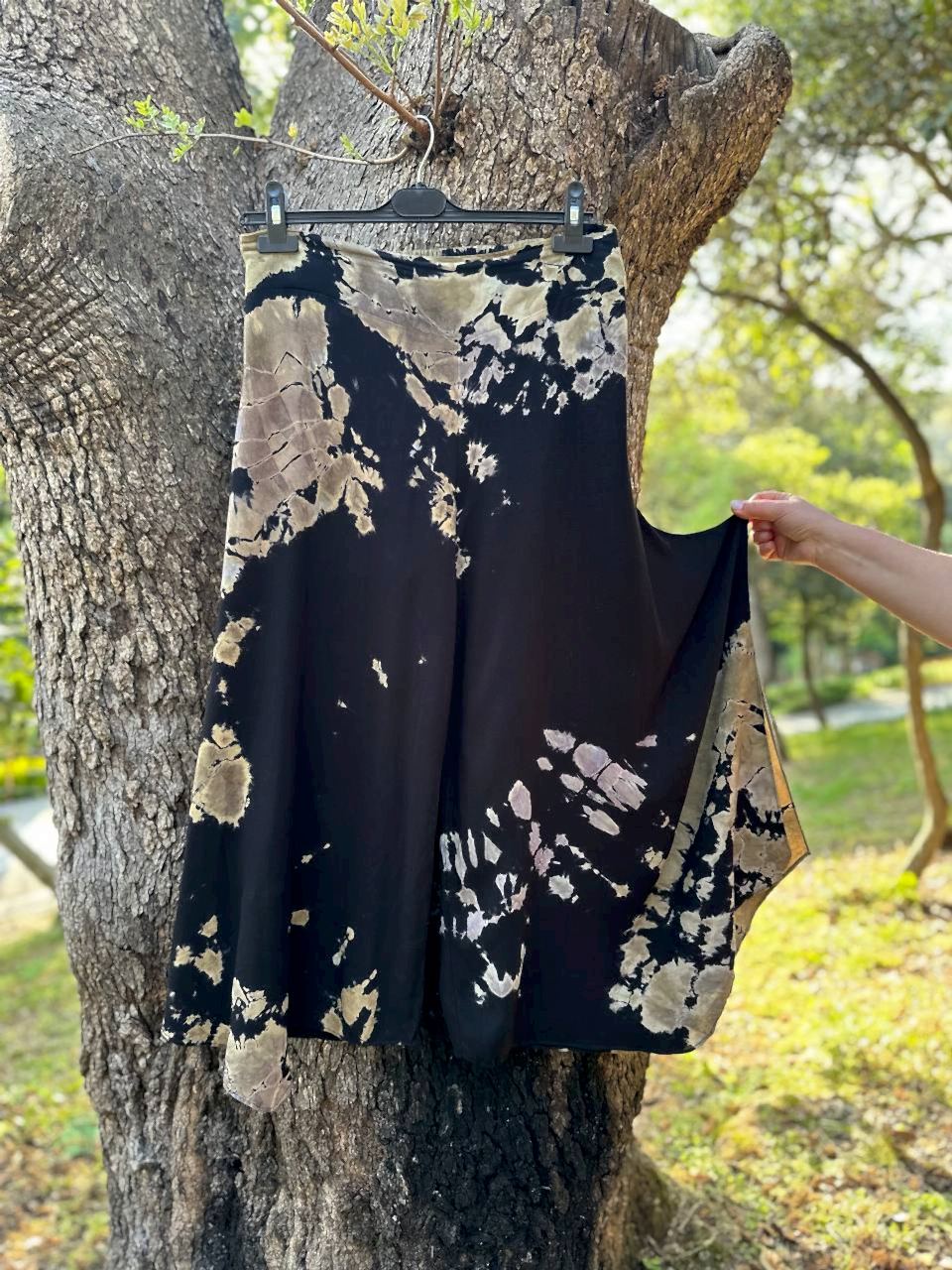 Batik Desenli Pantolon Siyah
