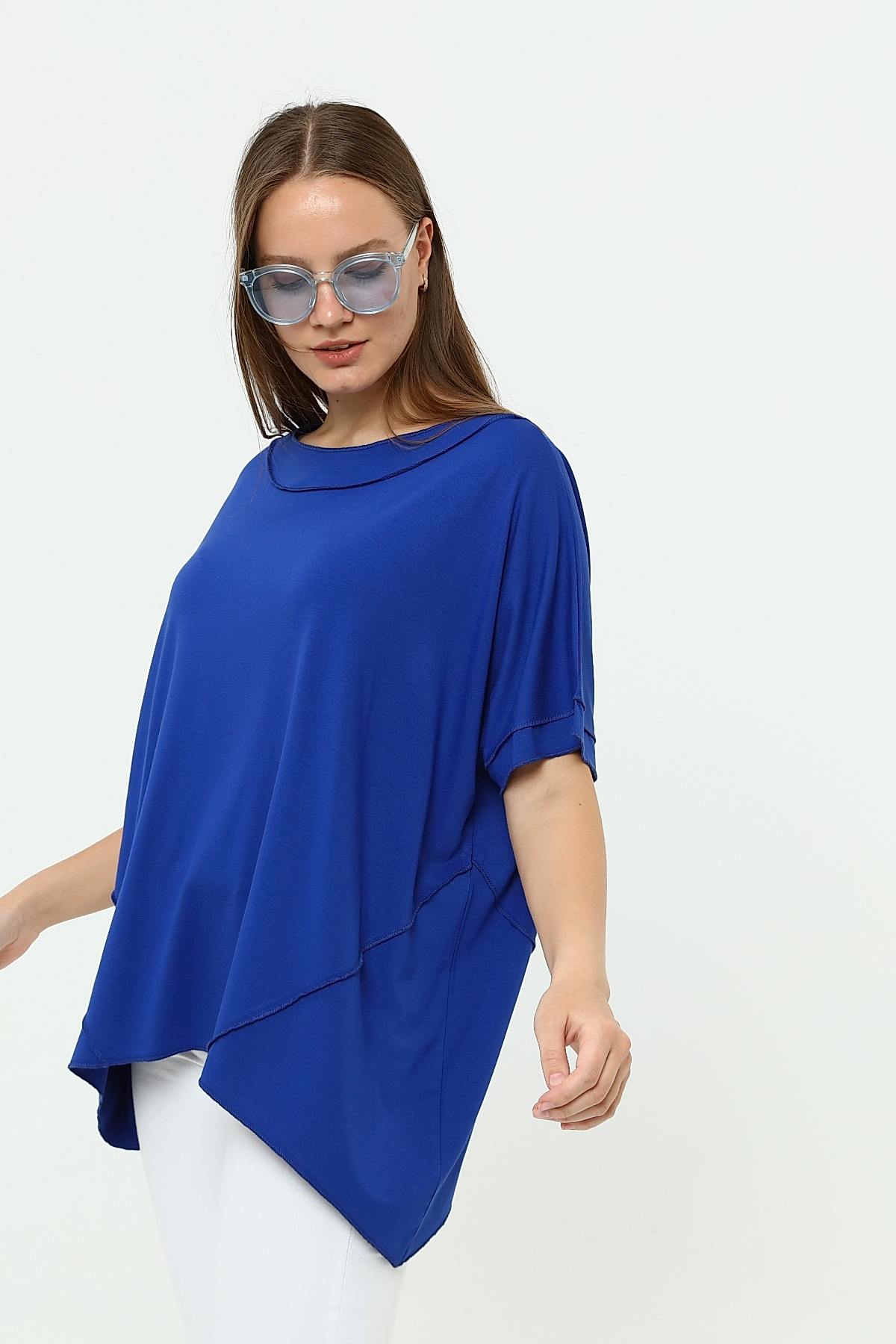 Parçalı Asimetrik Kesim Kısa Kollu Penye Bluz Saks Mavi