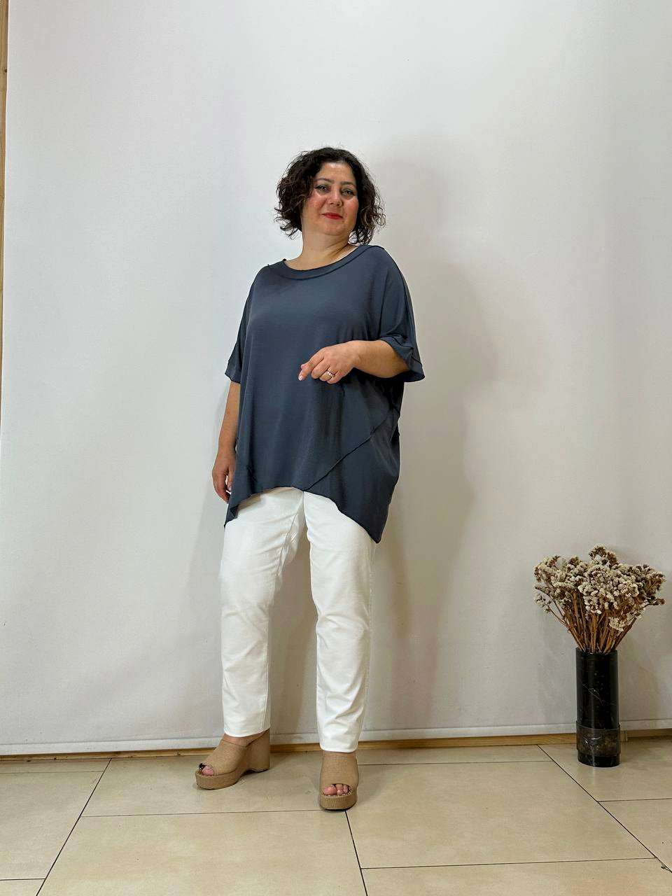 Parçalı Asimetrik Kesim Kısa Kollu Penye Bluz Antrasit
